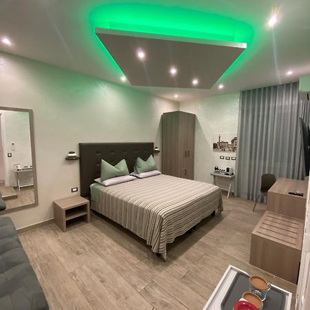 로마 Domus Cinecitta B&B 외부 사진